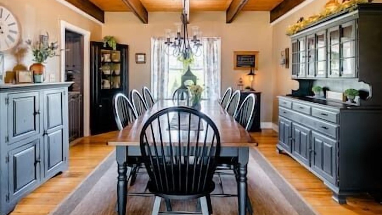 Photo of Bedroom in Huntington Mills