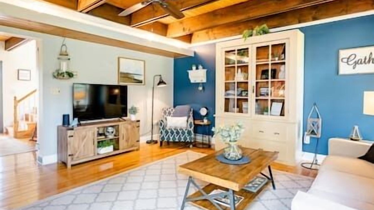 Photo of Bedroom in Huntington Mills