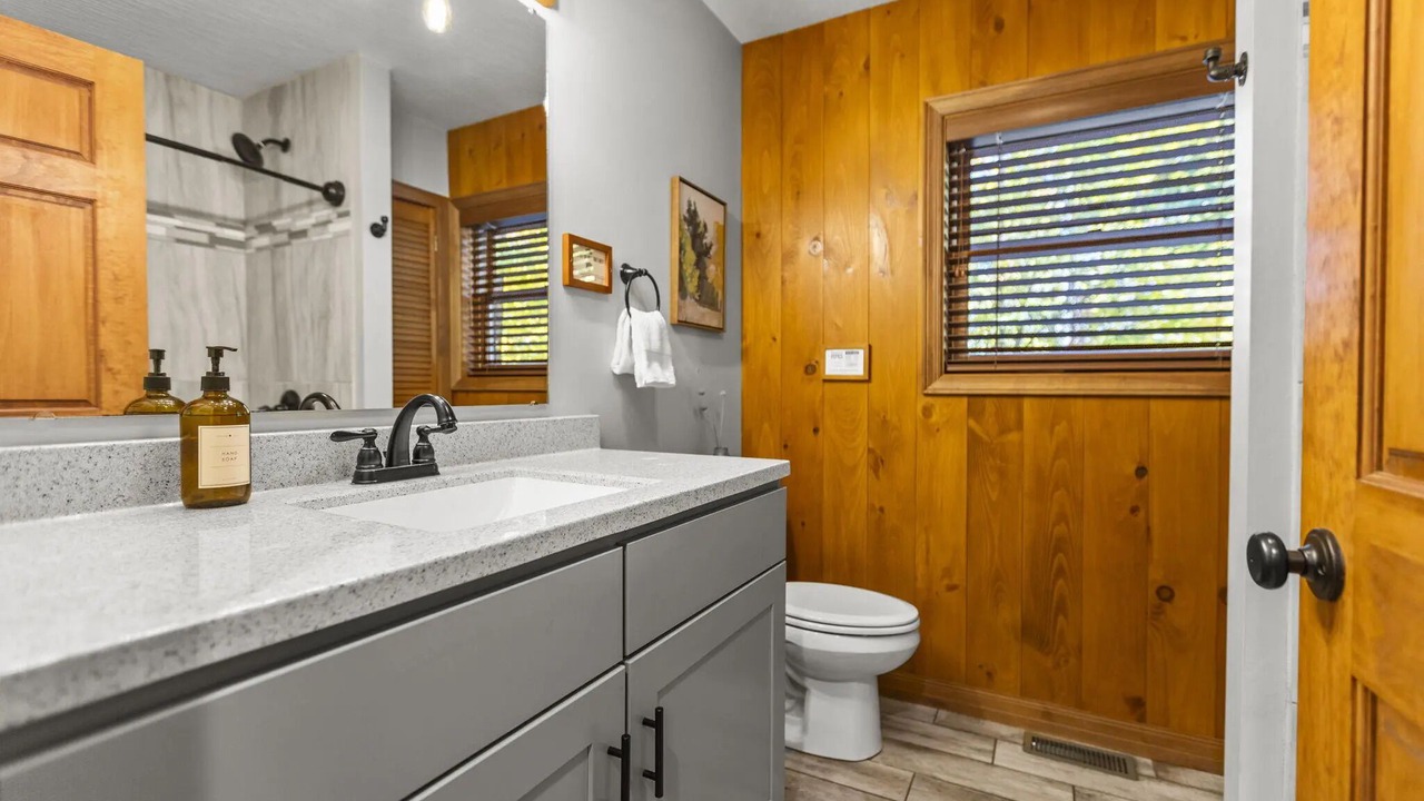 Photo of Bathroom in Rockbridge
