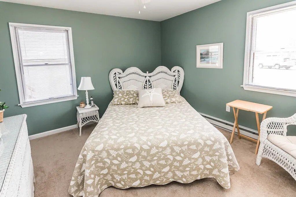 Photo of Bedroom in Seaside Heights