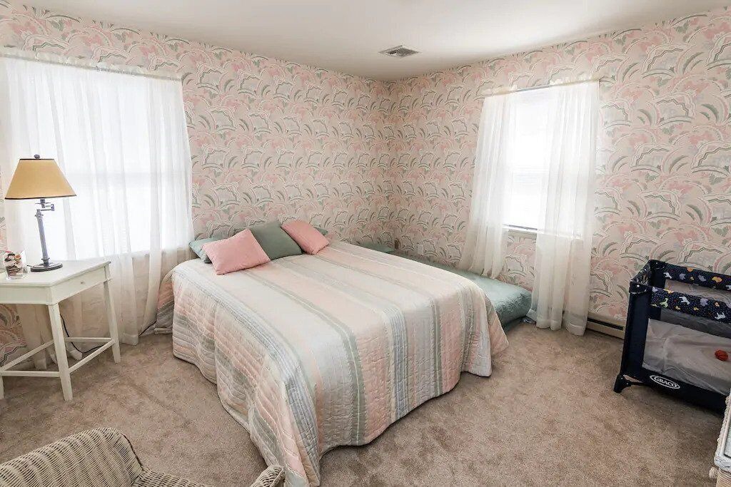 Photo of Bedroom in Seaside Heights