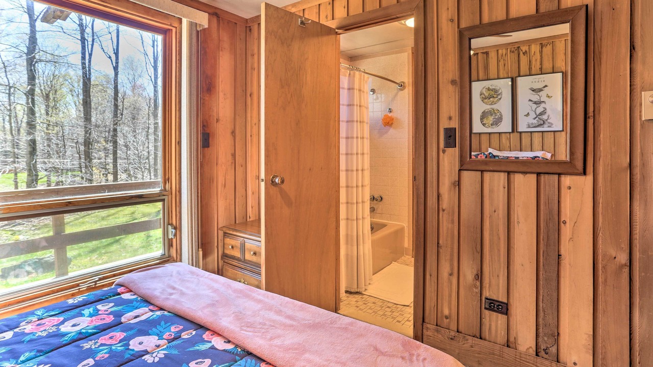 Photo of Bedroom in Gouldsboro