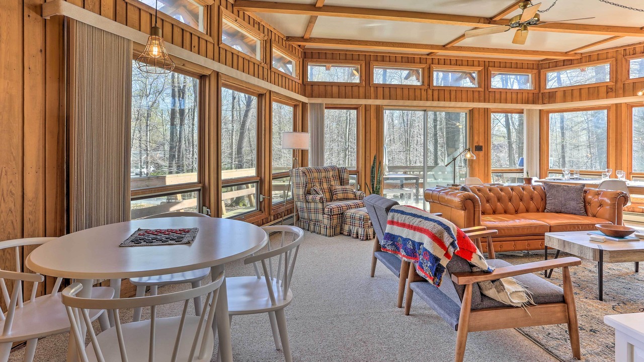 Photo of Livingroom in Gouldsboro