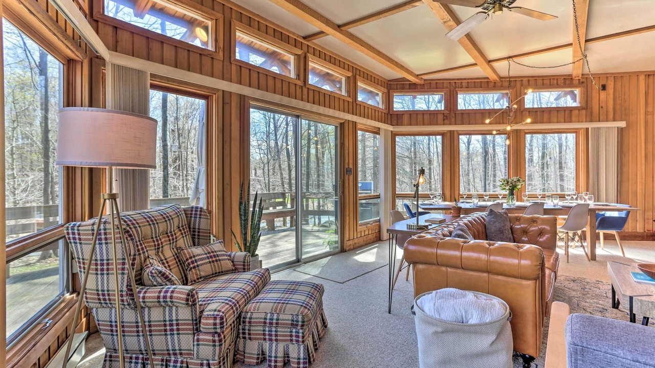 Photo of Livingroom in Gouldsboro