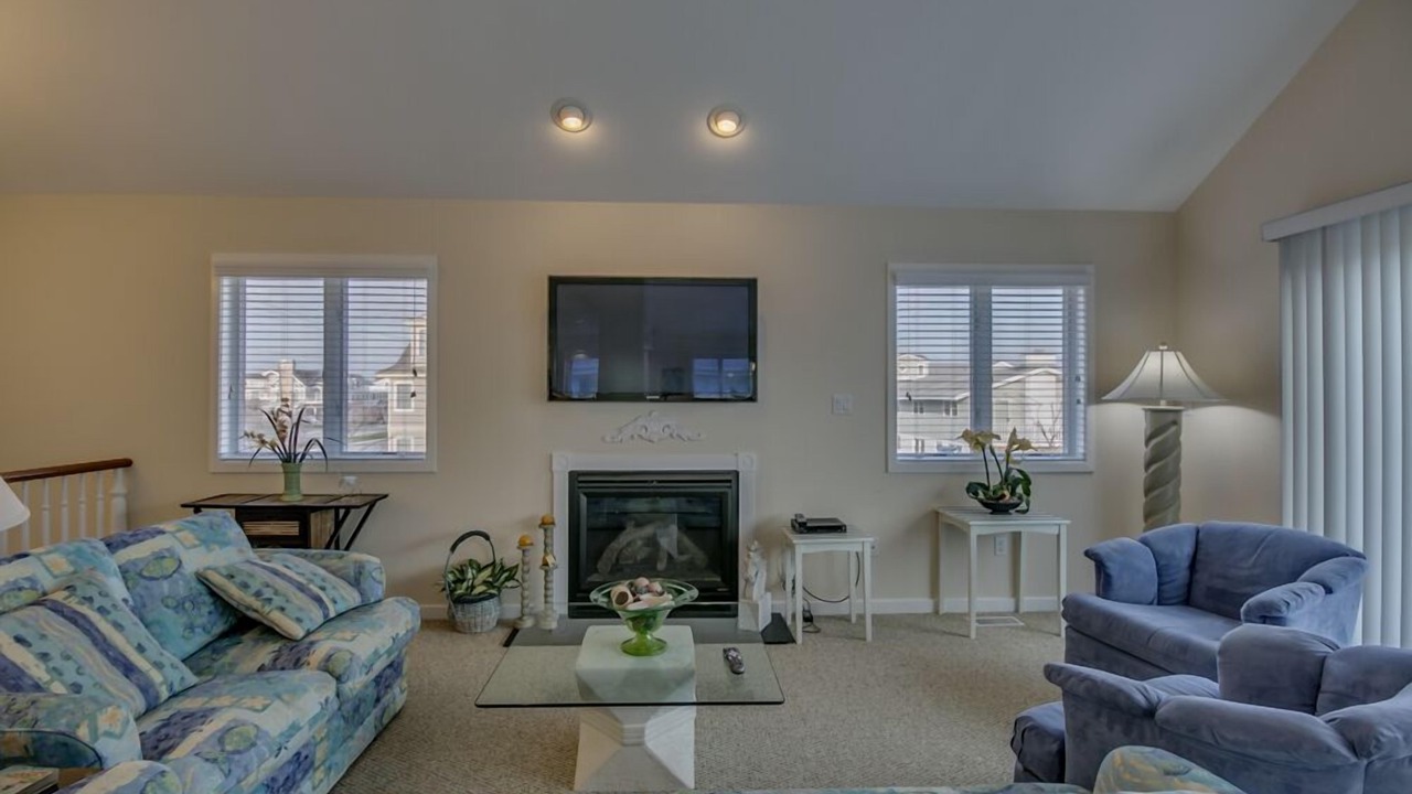 Photo of Livingroom in Avalon