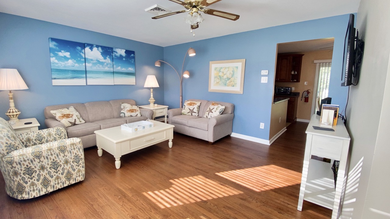 Photo of Livingroom in Avalon