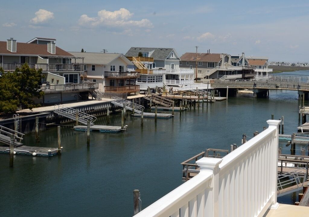 Photo of Others in Avalon