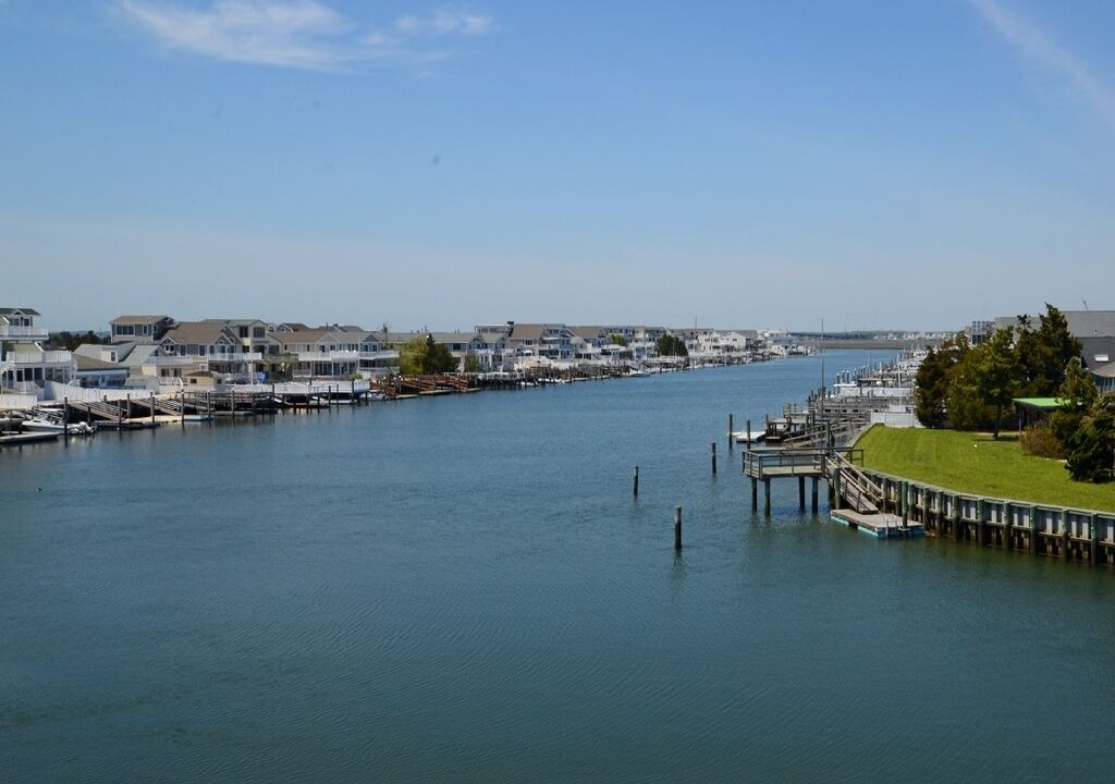 Photo of Others in Avalon