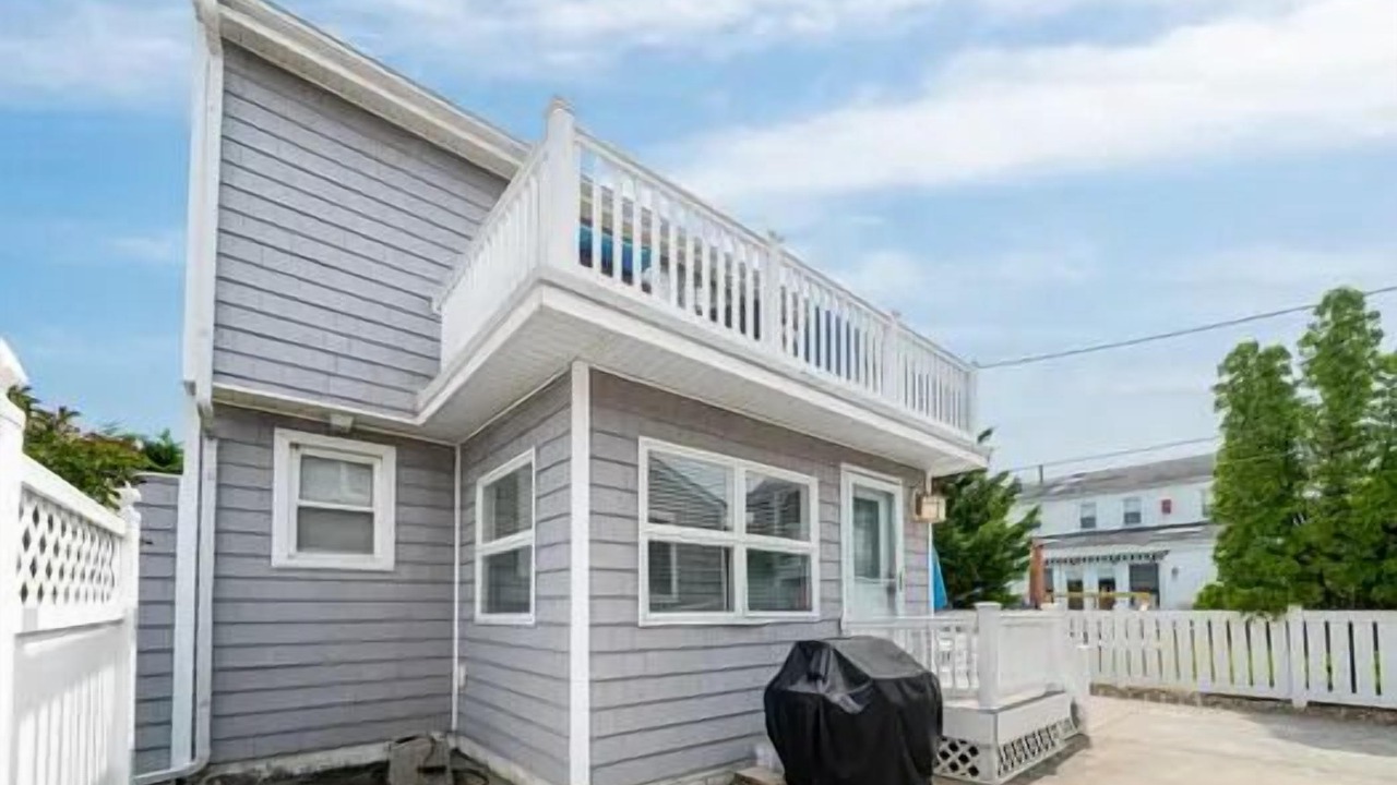 Photo of Outdoor in Avalon