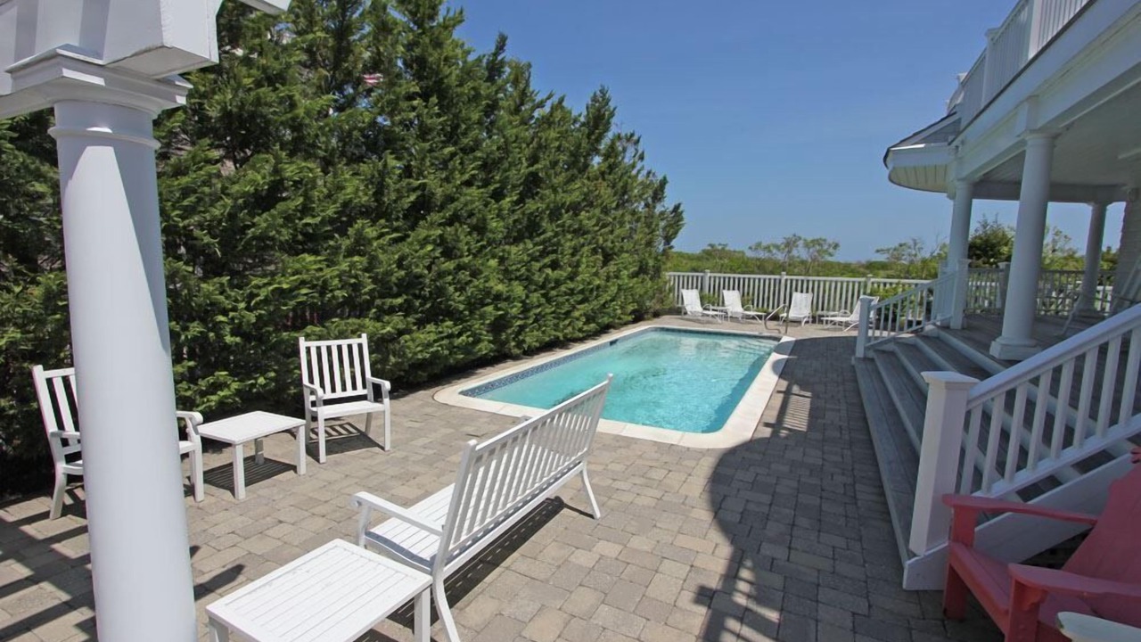 Photo of Outdoor in Avalon