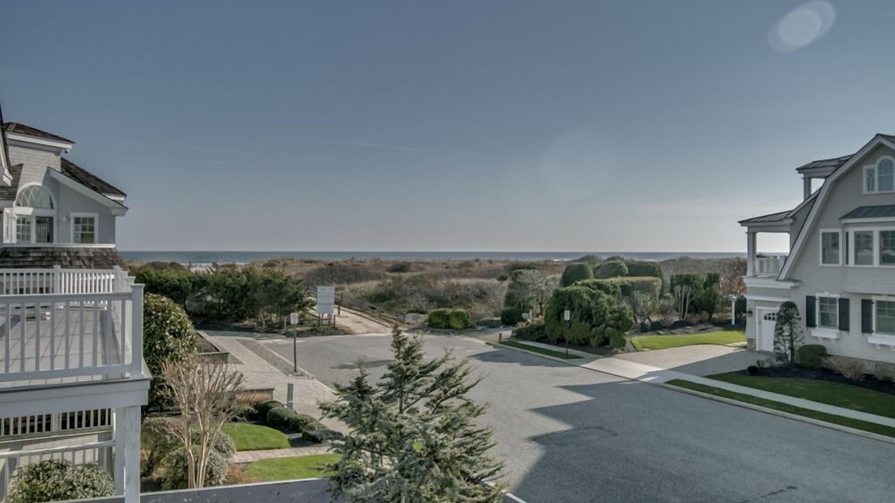 Photo of Outdoor in Avalon