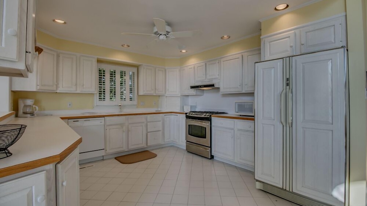 Photo of Kitchen in Avalon