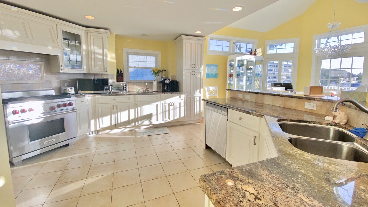 Photo of Kitchen in Avalon