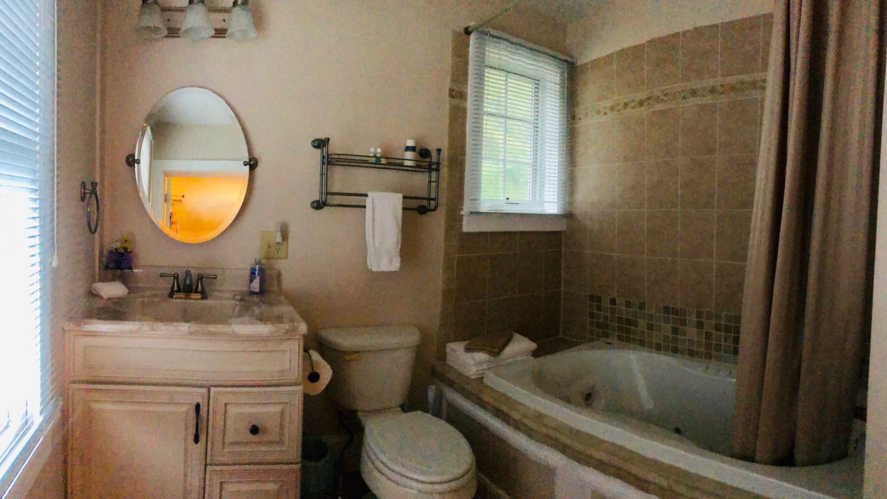 Photo of Bathroom in Berkeley Springs