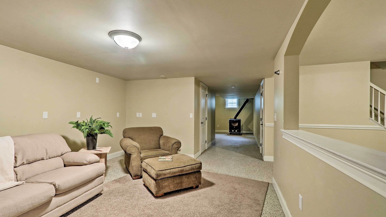 Photo of Livingroom in New Holland
