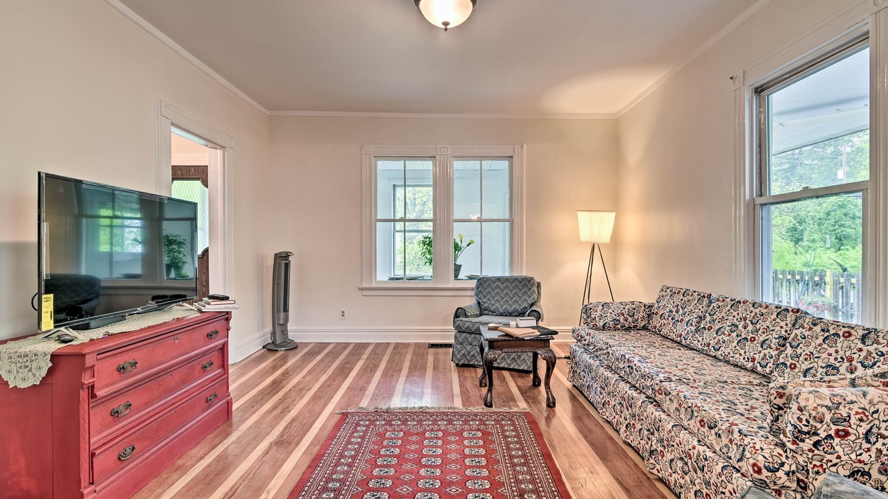 Photo of Bedroom in Millburn