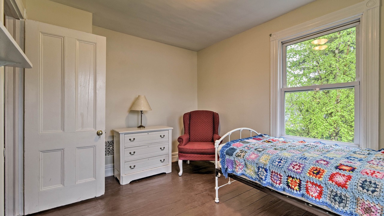 Photo of Bedroom in Millburn