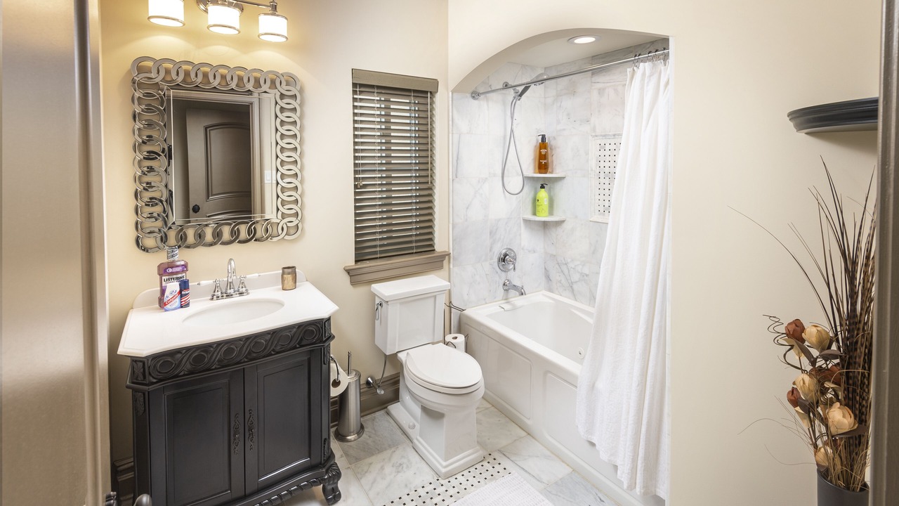 Photo of Bathroom in Brigantine