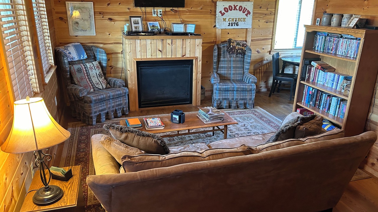 Photo of Livingroom in New Marshfield