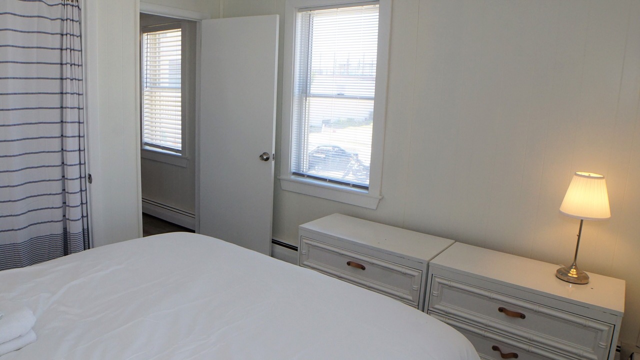 Photo of Bedroom in Seaside Heights