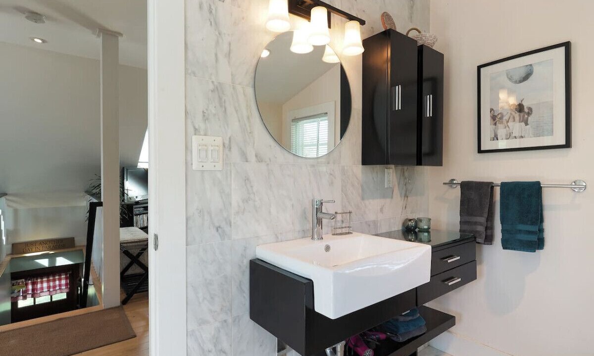 Photo of Bathroom in Cape Anne