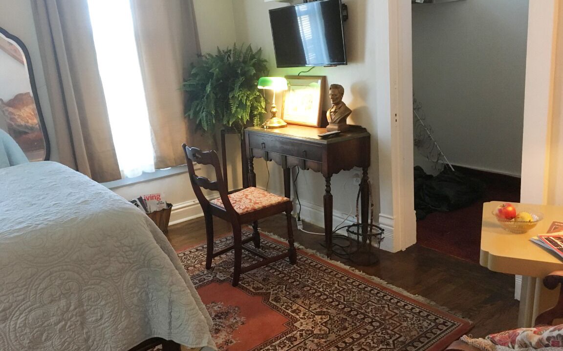Photo of Bedroom in Hillsdale