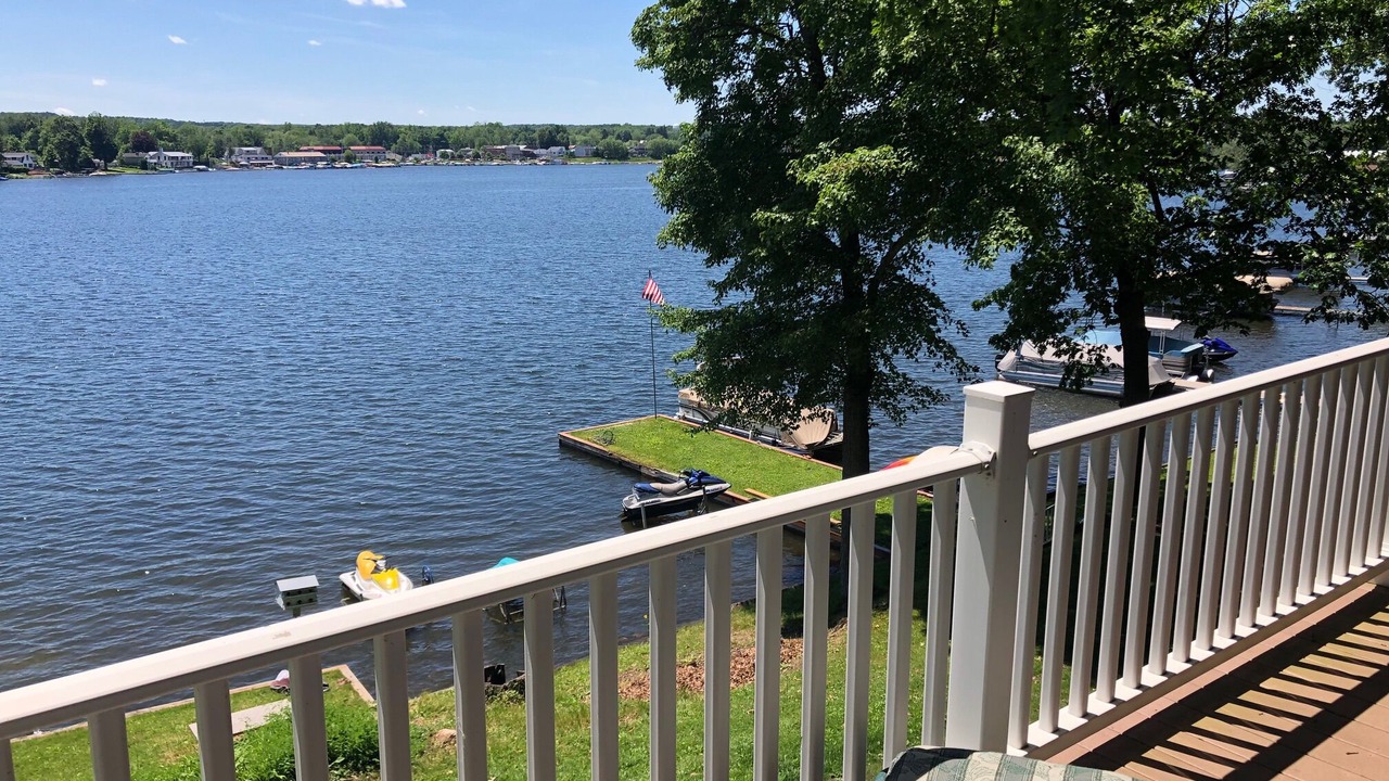 Photo of Patio Balcony in Conneaut Lake