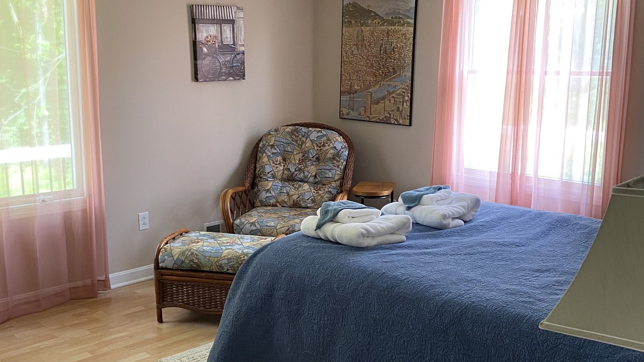 Photo of Bedroom in Conneaut Lake