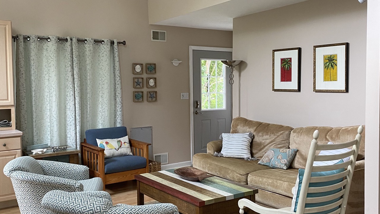 Photo of Livingroom in Conneaut Lake