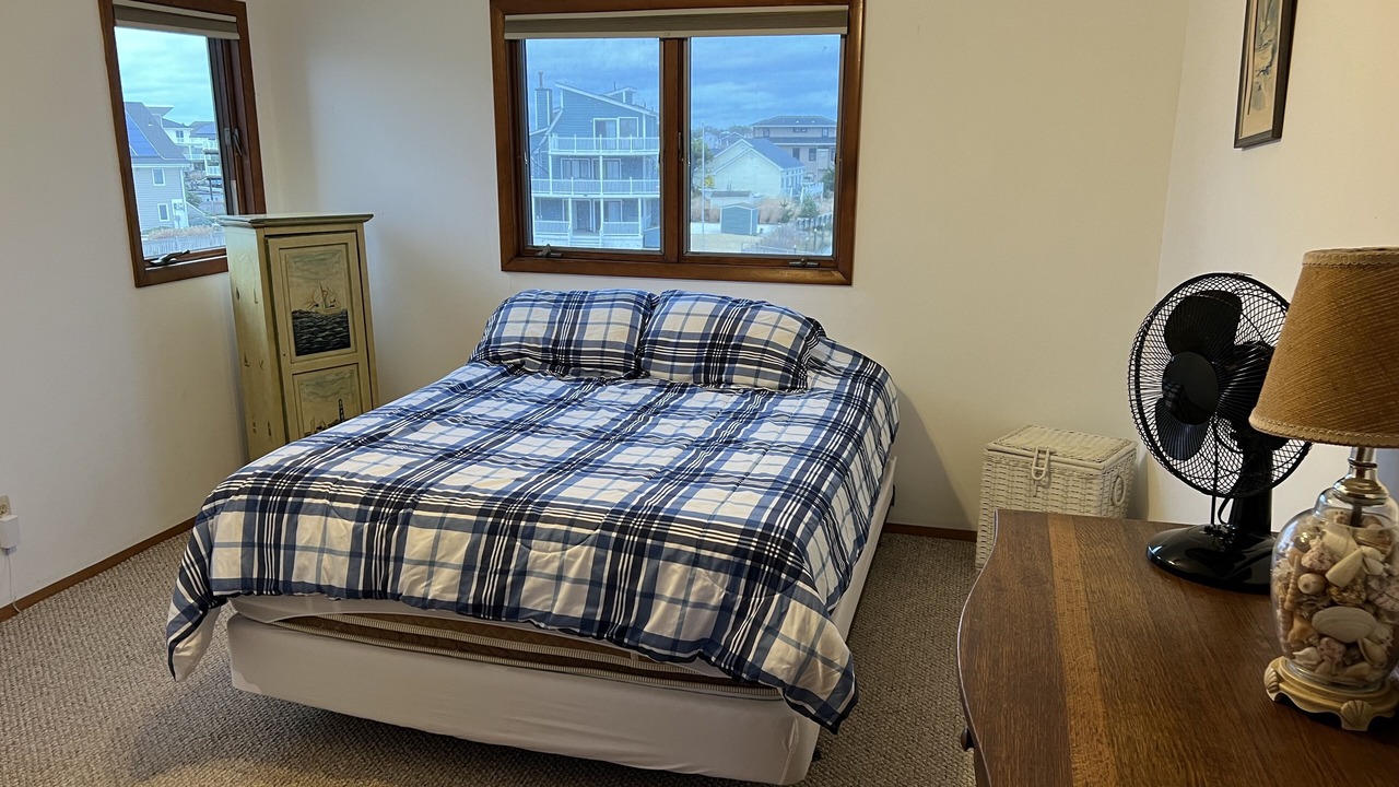 Photo of Bedroom in Osborn Island