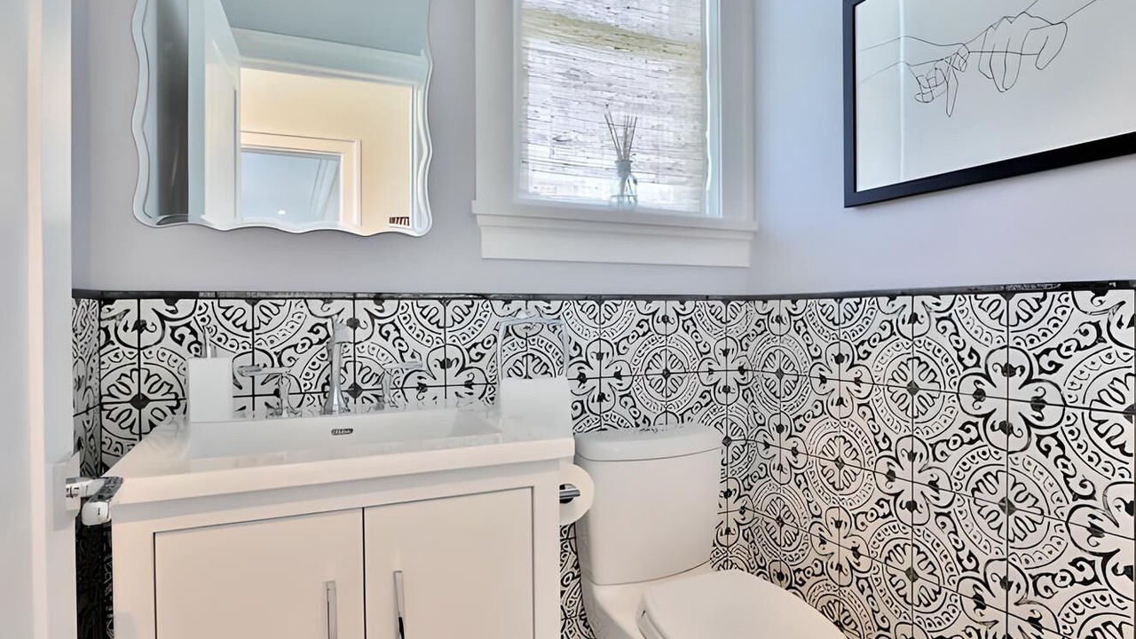 Photo of Bedroom in Mantoloking