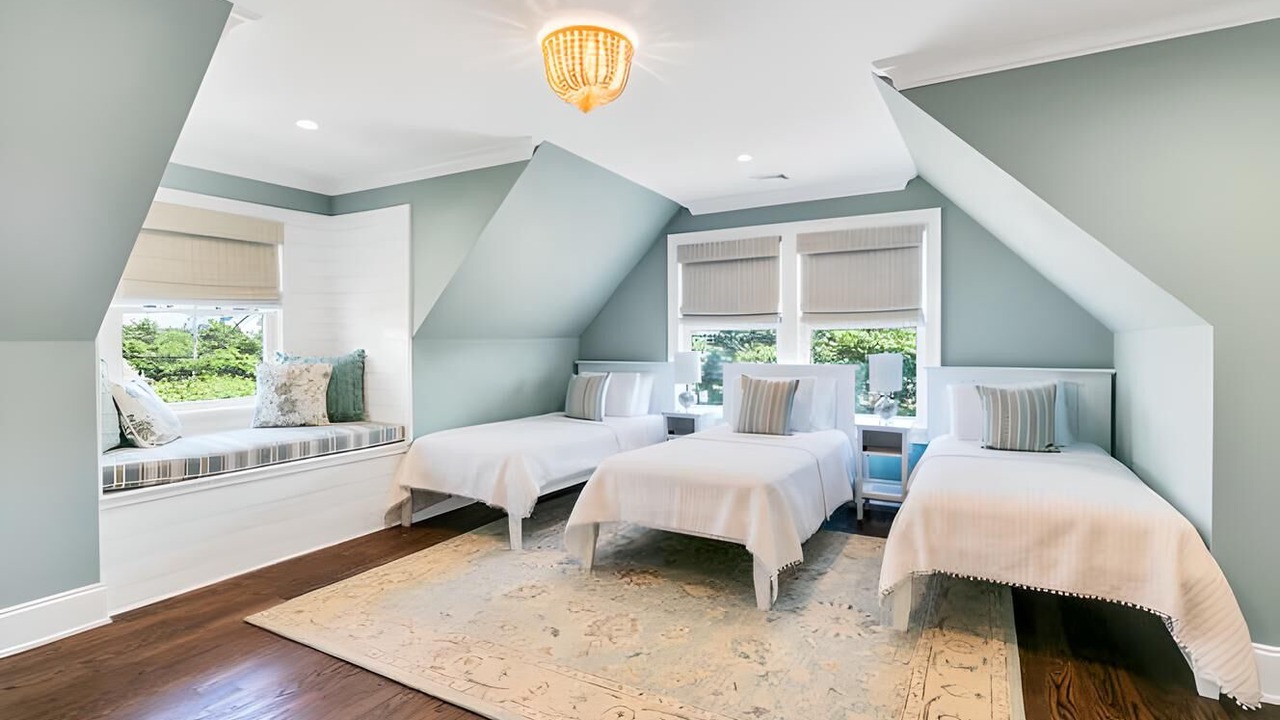Photo of Bedroom in Mantoloking