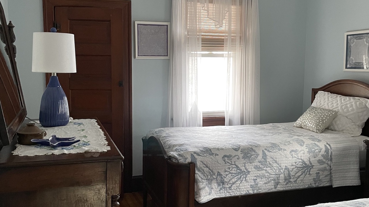 Photo of Bedroom in North End