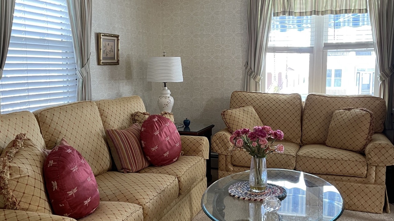 Photo of Livingroom in North End
