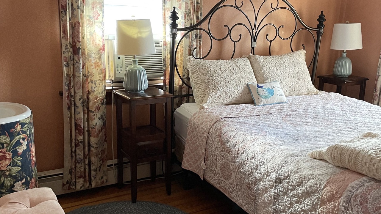 Photo of Bedroom in North End