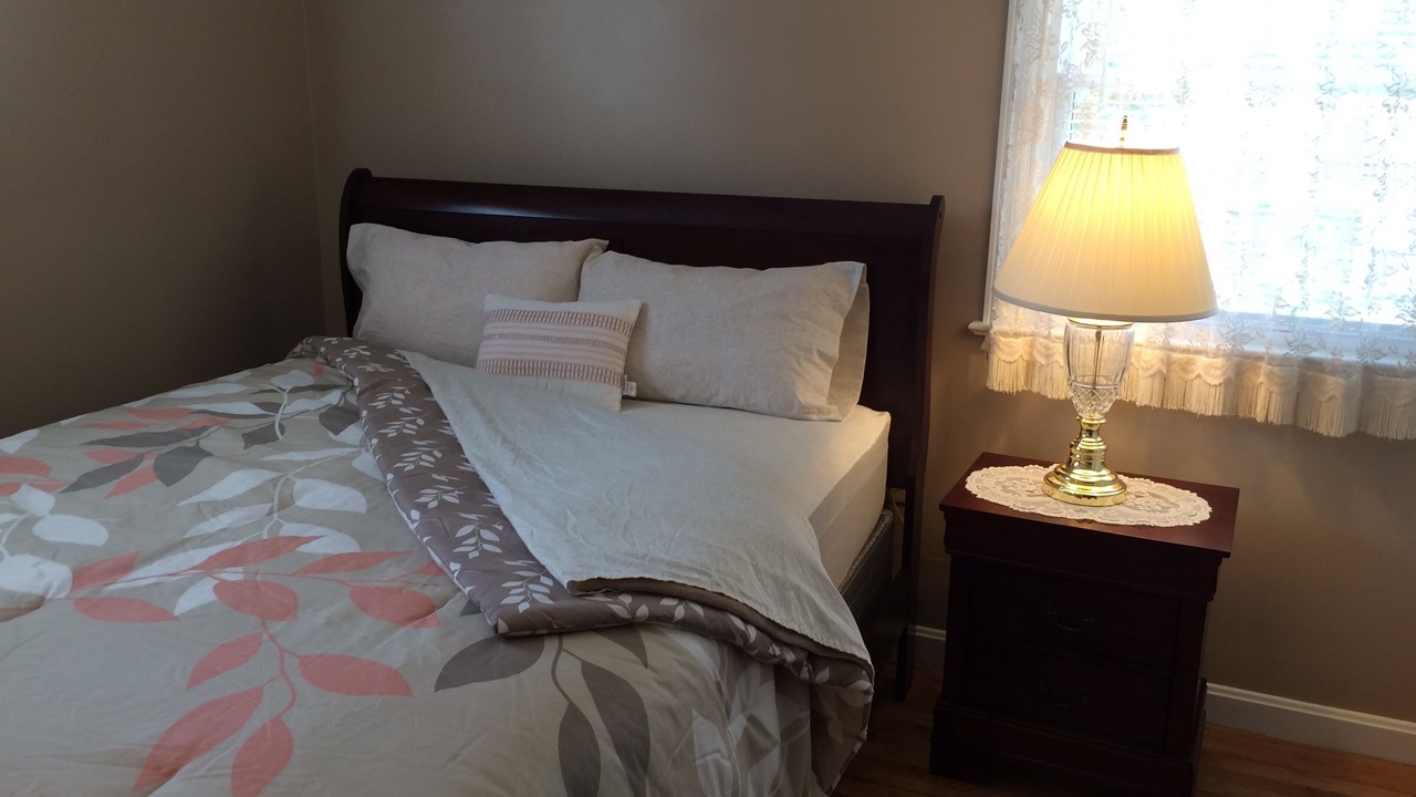 Photo of Bedroom in Leola