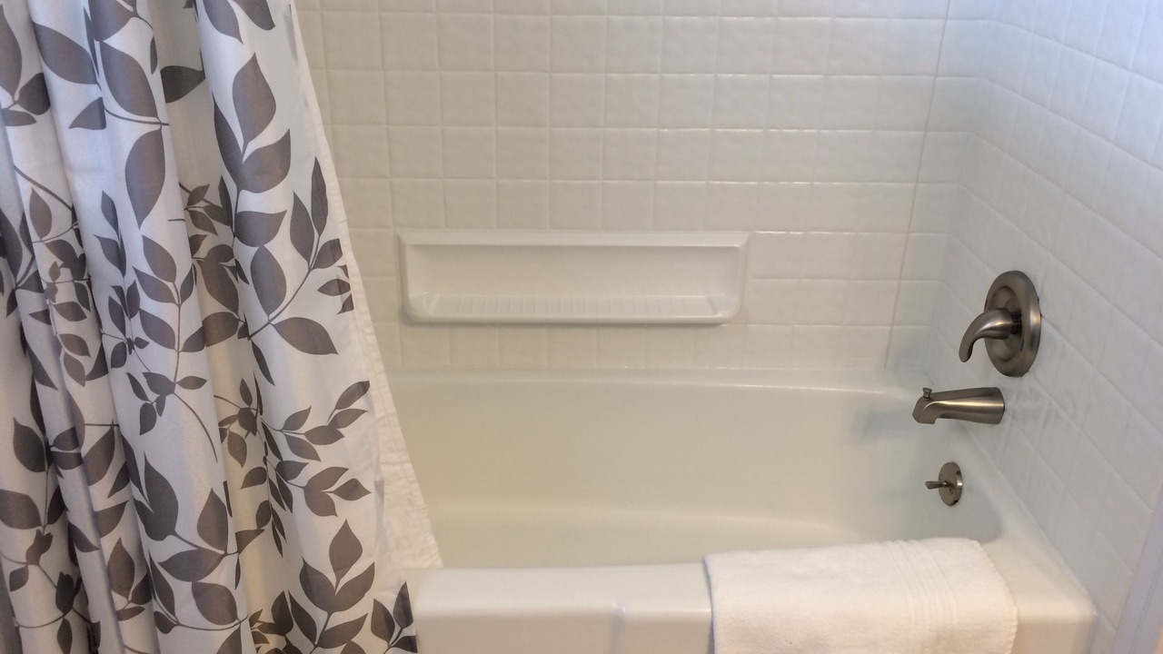 Photo of Bathroom in Leola