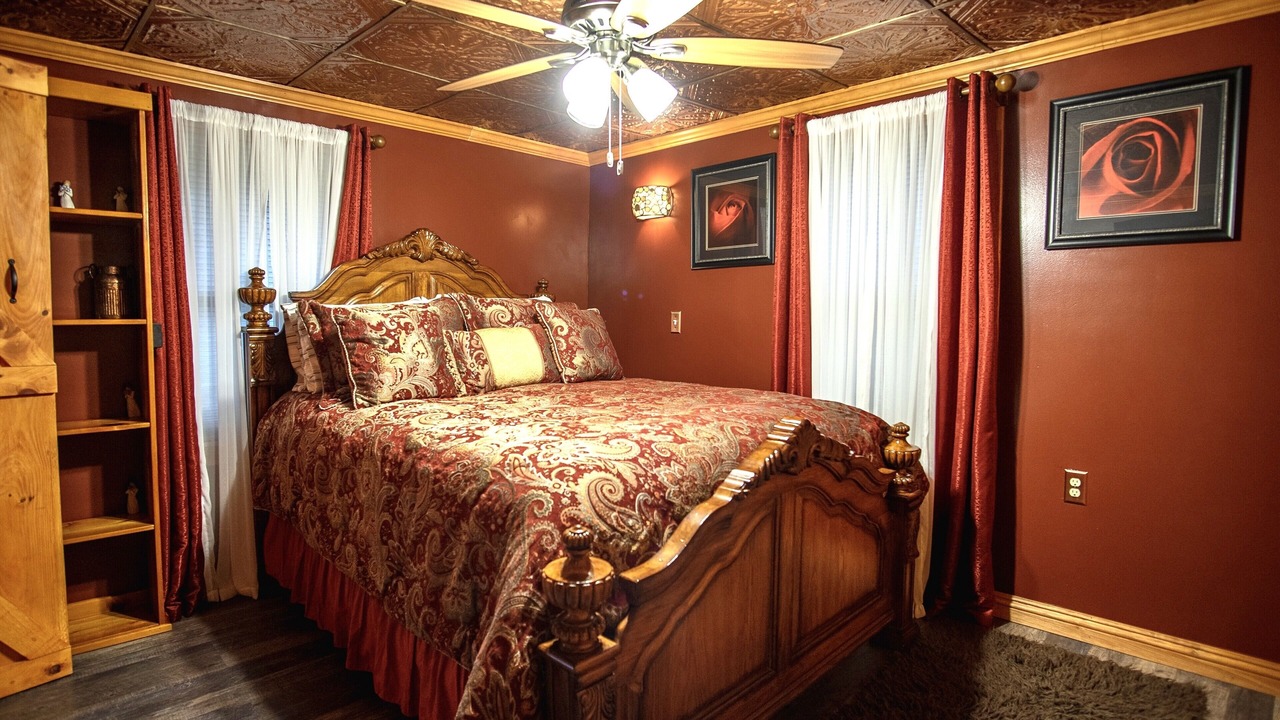Photo of Bedroom in Mill Run