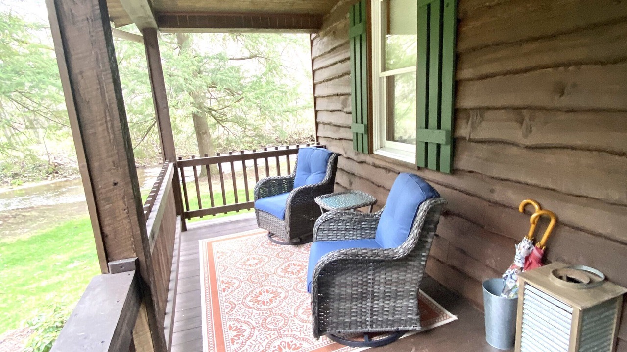 Photo of Patio Balcony in Mill Run