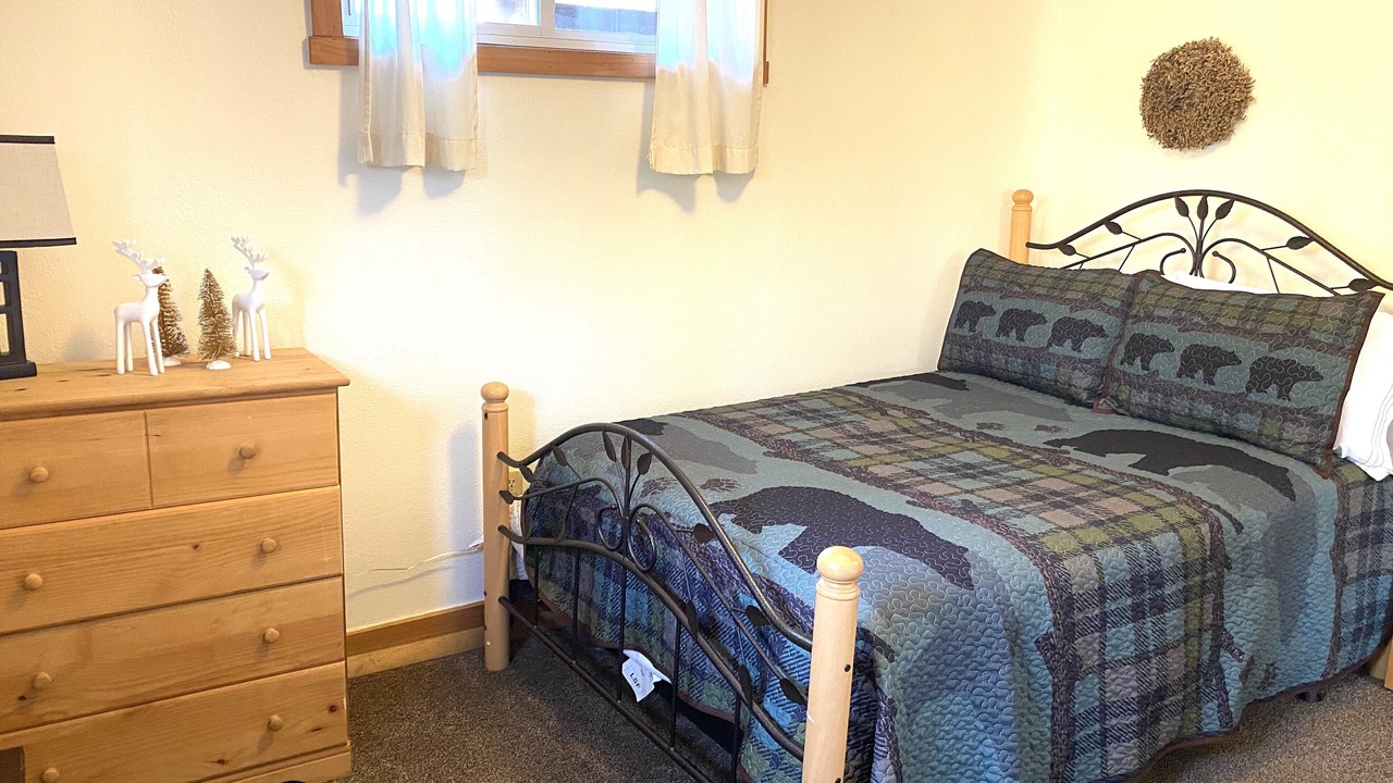 Photo of Bedroom in Logan