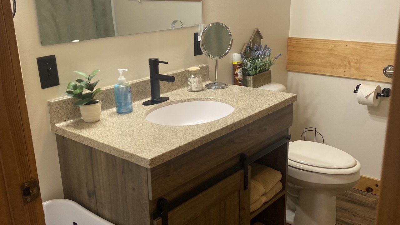 Photo of Bathroom in Logan