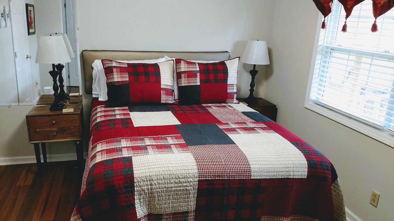 Photo of Bedroom in Jacksboro