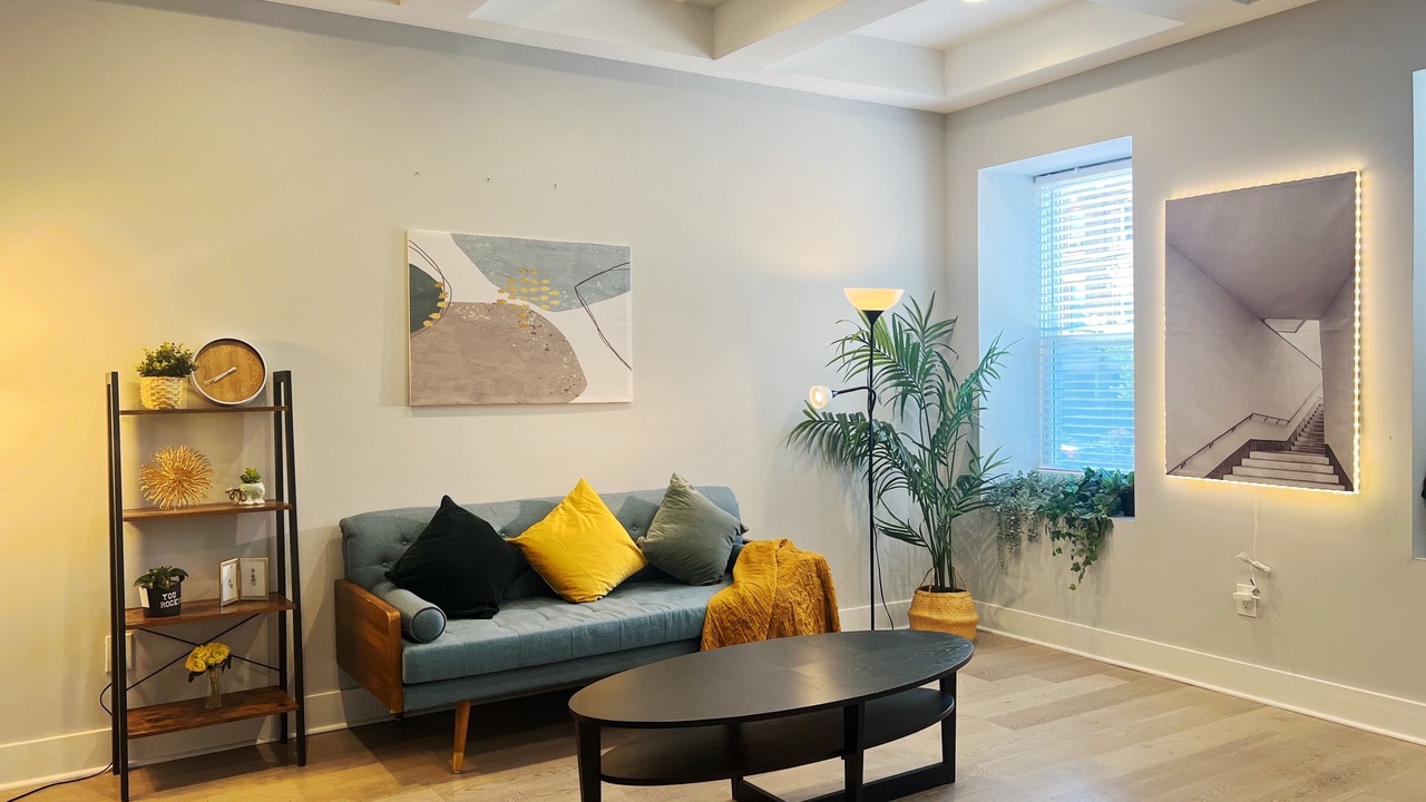 Photo of Livingroom in Spruce Hill