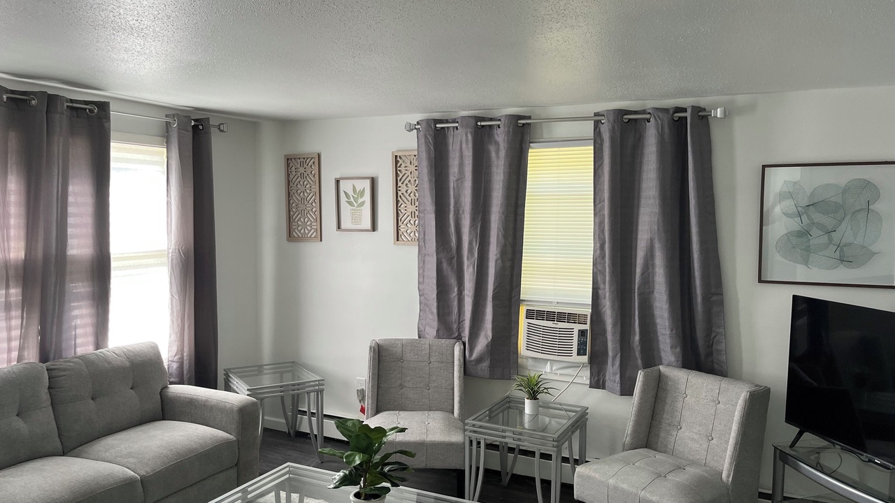 Photo of Livingroom in Niles