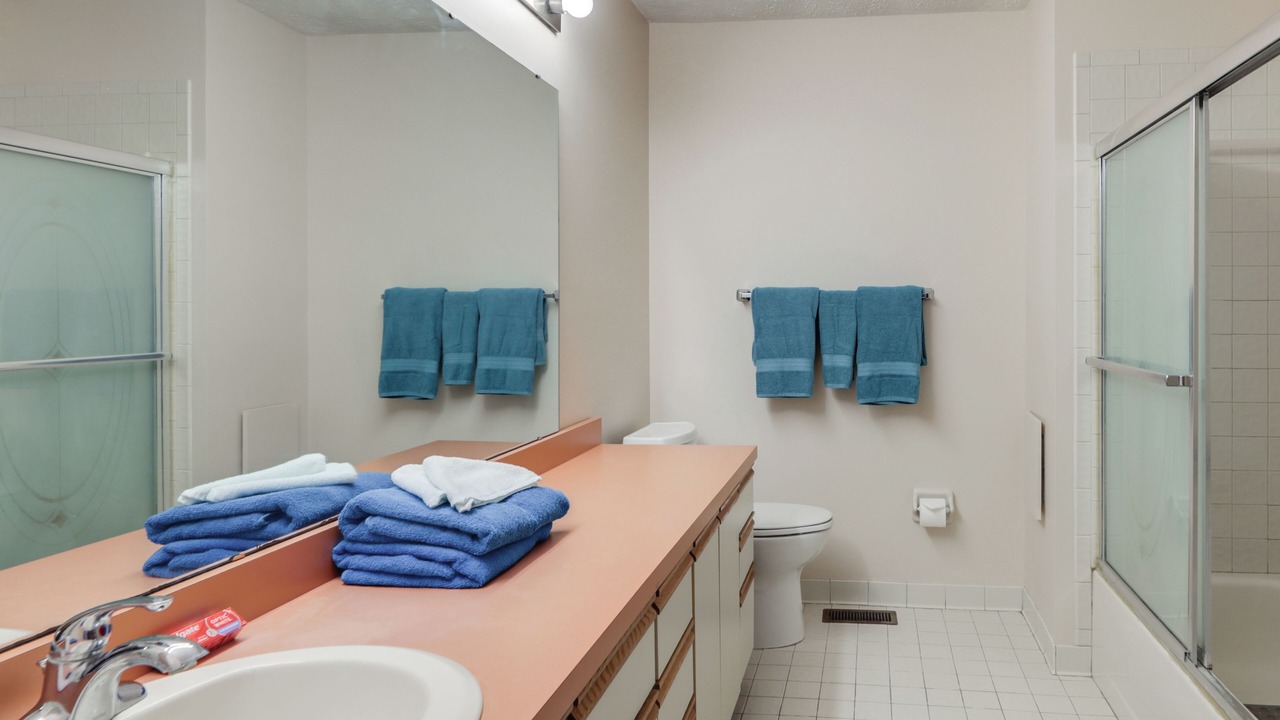 Photo of Bathroom in Loveland