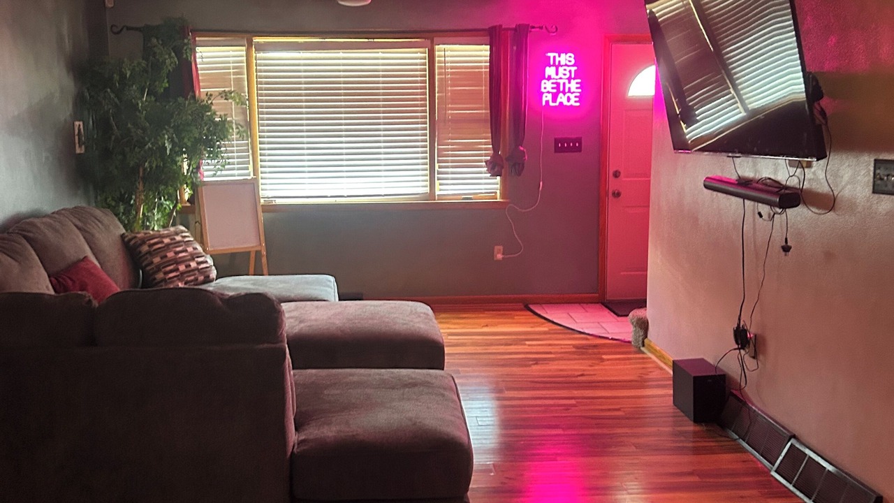 Photo of Livingroom in Clarksburg