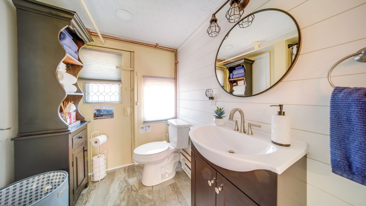 Photo of Bathroom in Adrian Furnace