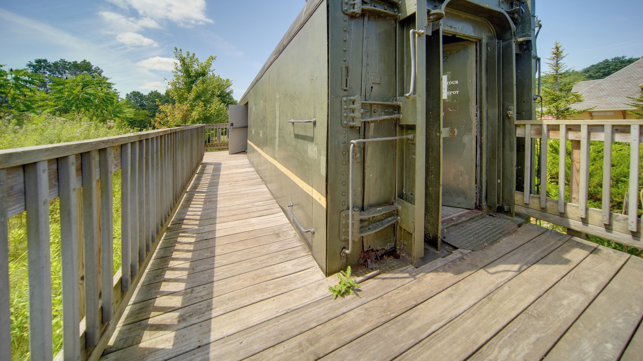 Photo of Outdoor in Adrian Furnace