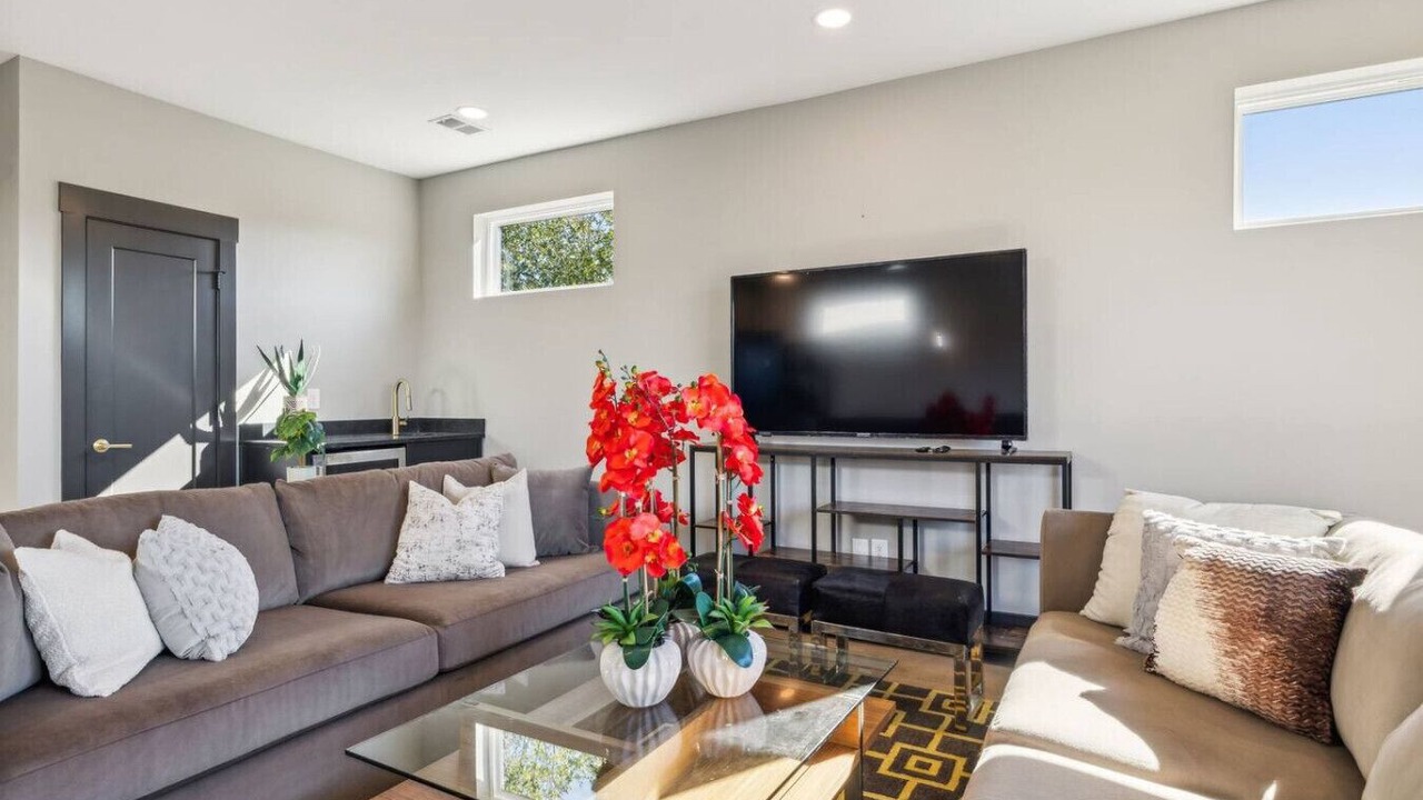 Photo of Livingroom in Madison