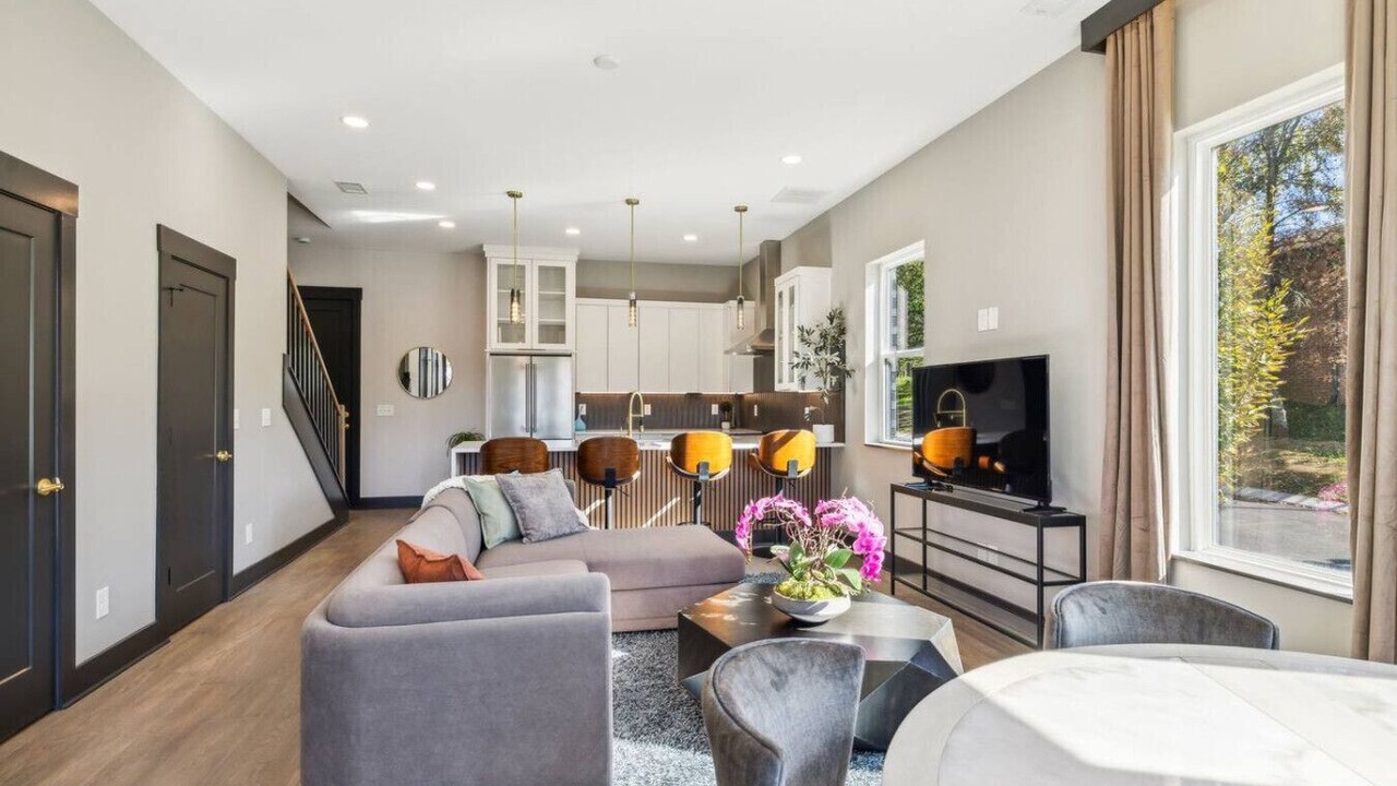Photo of Livingroom in Madison